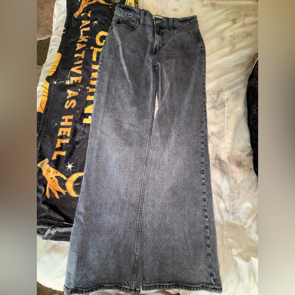 Abercrombie & Fitch Straight Leg Jeans - Washed Black/Grey